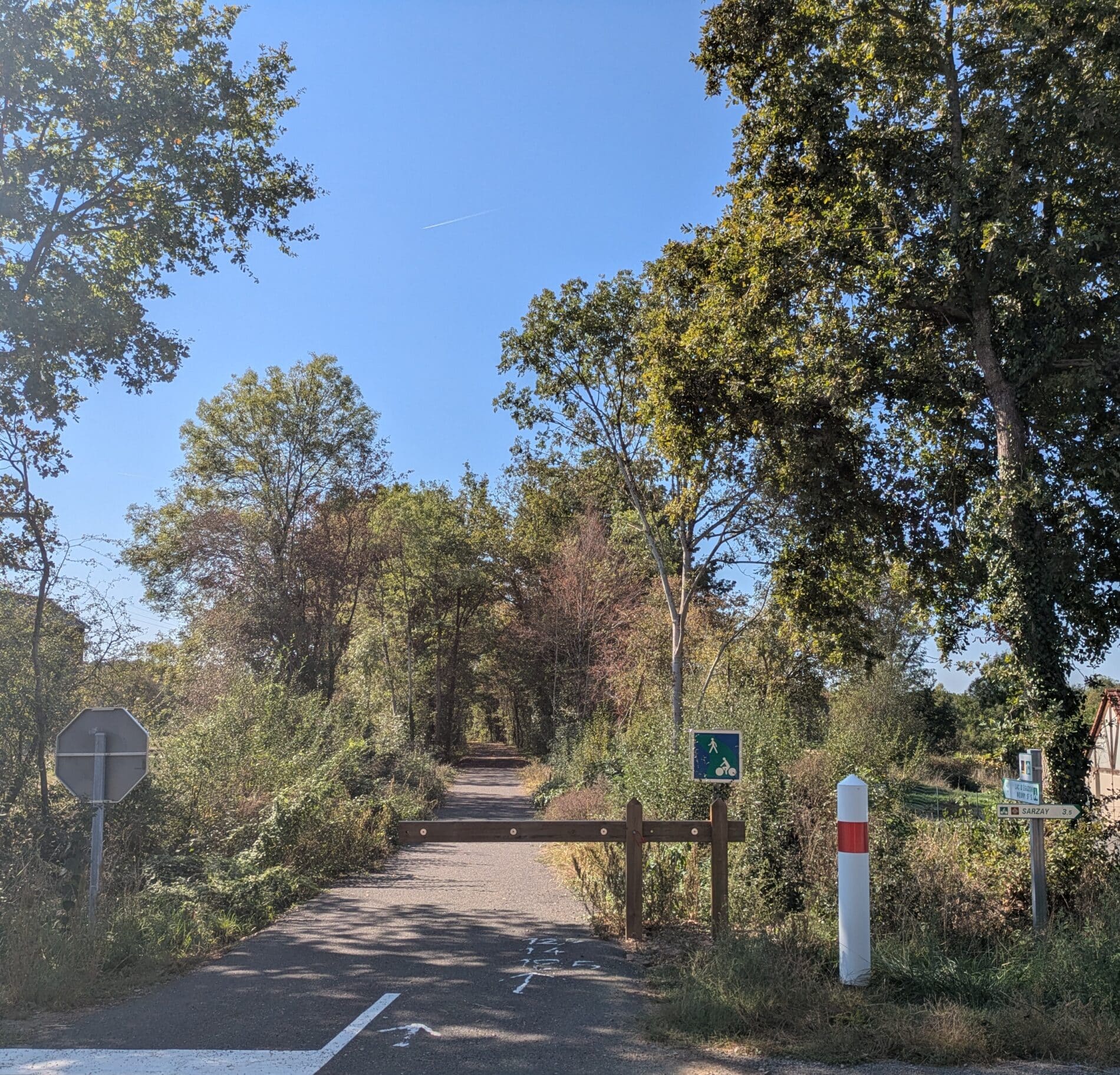 Sur la voie verte entre Montgivray et Chavin